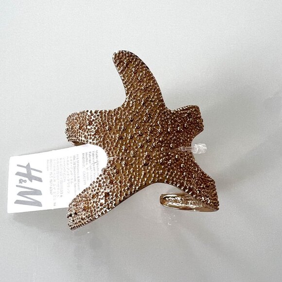 🆕NWT H&M Gold Starfish Cuff Bracelet - Picture 3 of 7